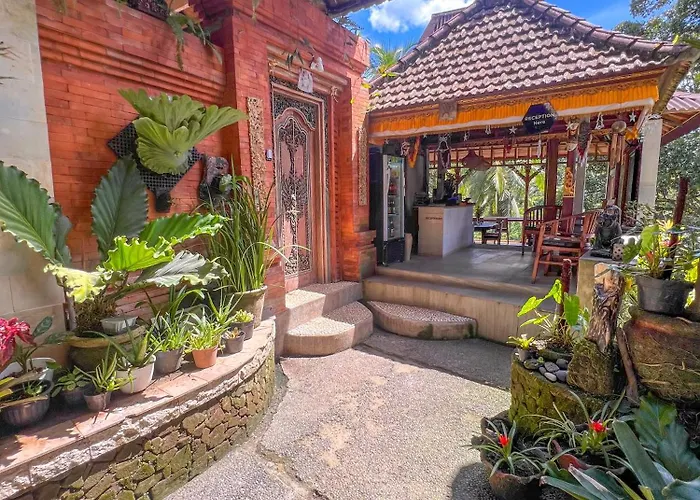 Hotel Made Punia's Hidden Jungle Ubud