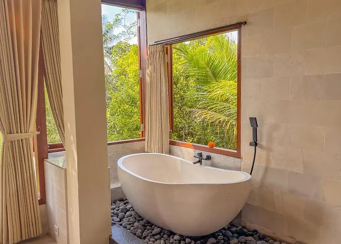Made Punia's Hidden Jungle Ubud