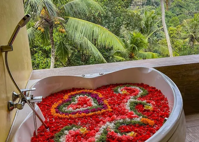 Made Punia's Hidden Jungle Hotel 3*