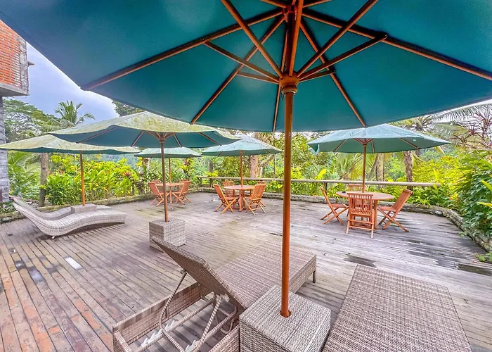 Made Punia's Hidden Jungle Hotel Ubud
