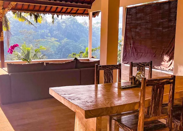 Made Punia's Hidden Jungle Hotel Ubud