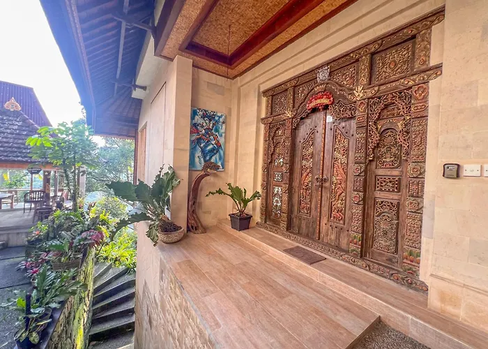 Made Punia's Hidden Jungle Hotel